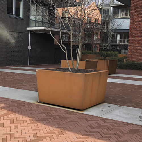 Fioriera in acciaio galvanizzato - CUBIC - CROSO FRANCE - in corten / quadrata / contemporanea