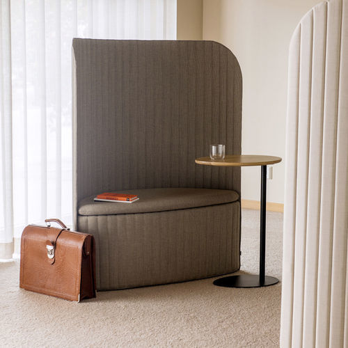 Poltrona visitatore contemporanea - Focus Pod Soft - ZilenZio - in tessuto / in legno compensato / con schienale alto