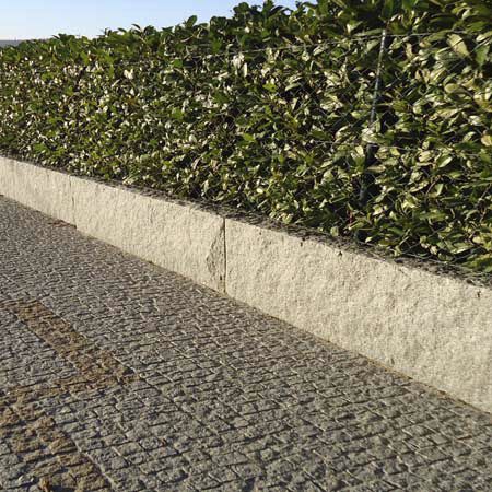 Bordura da giardino - KERBS : NATURAL SPLIT GREY - DVTSTONE - in granito / lineare