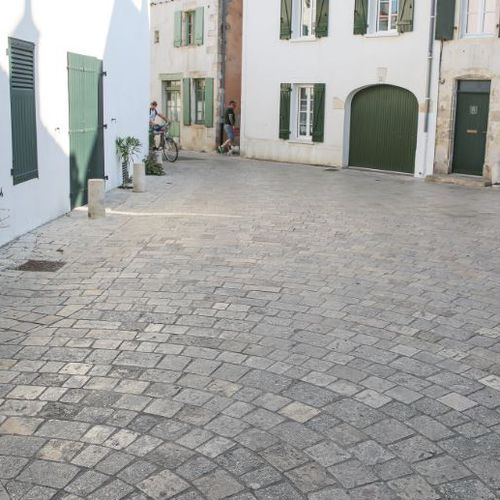 Pavimentazione in pietra - LUGET N°7 CLAIR - TUMBLED - Luget - da esterno / antiscivolo / carrabile