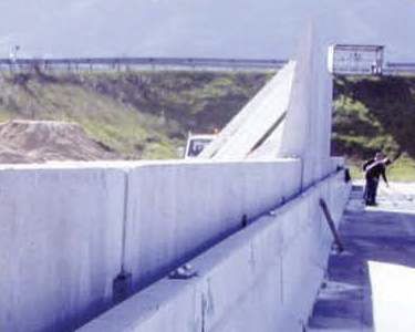Barriera stradale in calcestruzzo - Prefabricados Alberdi - per strada