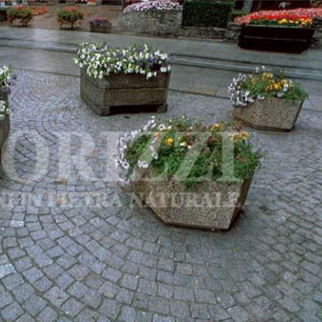 Pavé in granito - GEA'S : CUBE/INSETS  - ODORIZZI soluzioni in pietra - da esterno / antiscivolo