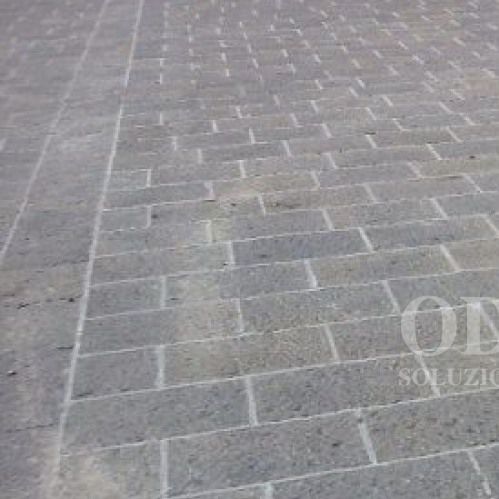 Pavé in basalto - GEA'S. - ODORIZZI soluzioni in pietra - da esterno / antiscivolo