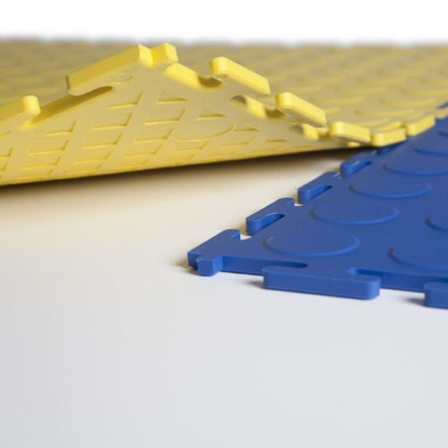 Pavimento in PVC - R-TILE™ STUDDED INTERLOCKING - R-Tek Manufacturing - da interno / per parco giochi / per il settore terziario