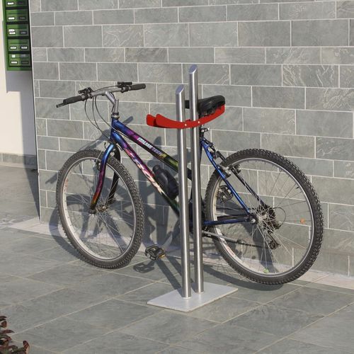 Rastrelliera per biciclette a pavimento - Vela - Bottega 7 - verticale / per spazi pubblici / per scuola