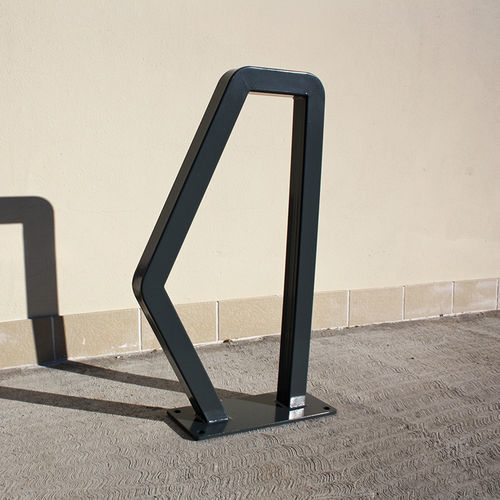 Rastrelliera per biciclette a pavimento - Grado - Bottega 7 - verticale / per spazi pubblici / per parcheggio