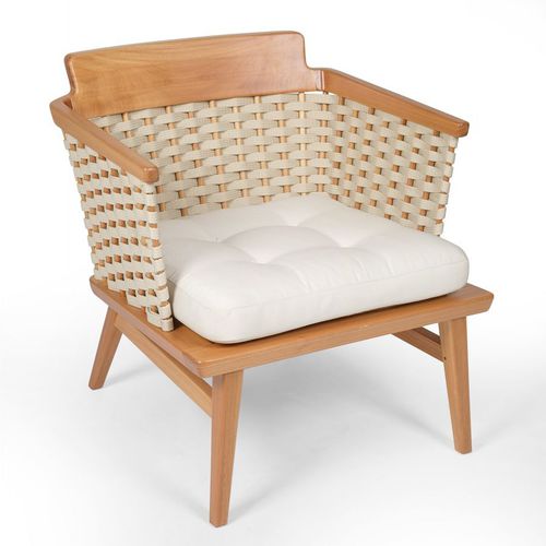 Poltrona contemporanea - LÓTUS - Butzke - in tessuto / in legno / con cuscino rimovibile