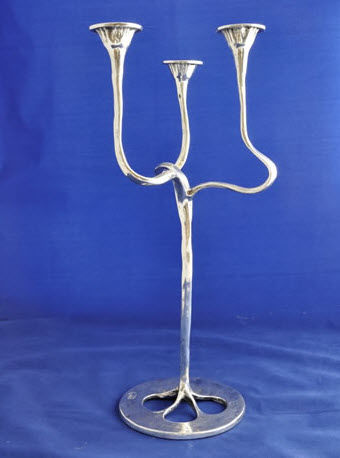 Candeliere in metallo argentato - 8908983 - Giara