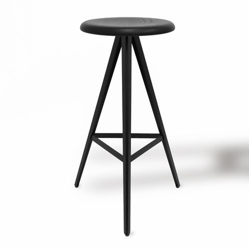 Sgabello da bar design scandinavo - AKY 61  - Traba' - in frassino / in legno massiccio / con supporto in metallo verniciato