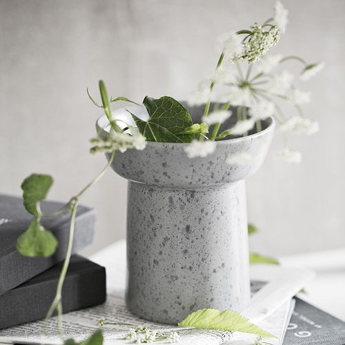 Vaso contemporaneo - OMBRIA - Kahler Design - in pietra