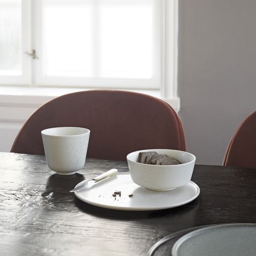Piatto piatto - OMBRIA - Kahler Design - rotondo / in gres porcellanato / contract