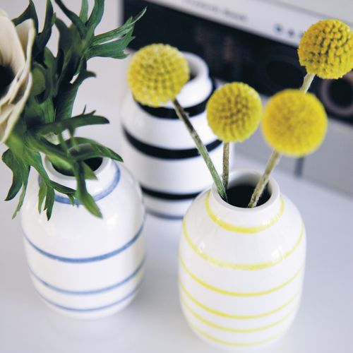Vaso contemporaneo - OMAGGIO - Kahler Design - in ceramica / bianco