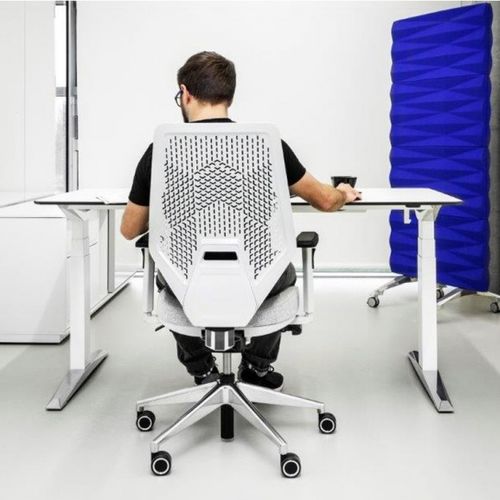Poltrona direzionale contemporaneo - V6 - vank - in pelle / in plastica / riciclabile