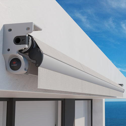 Tenda da sole retrattile - ART-250 - LLAZA WORLD, S.A. - a motore / manuale / contract