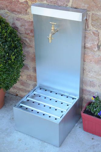 Fontana da giardino - JONQUILLE - MISTERZINC - in zinco / contemporanea
