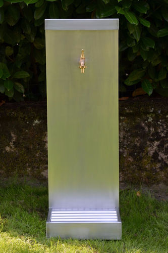 Fontana da giardino - PIVOINE - MISTERZINC - in zinco / contemporanea