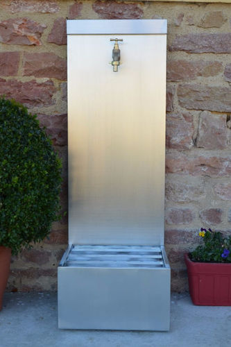 Fontana da giardino - GENTIANE - MISTERZINC - in zinco / contemporanea