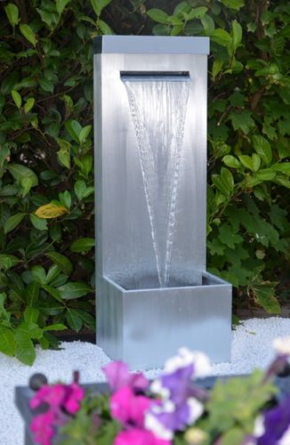 Fontana Da Giardino Victoria Con Luci LED - Cascata In Poliresina 48,5cm Per Interni Ed Esterni - Foto 9