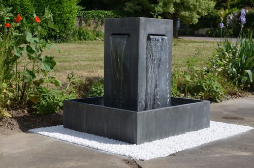 Fontana da giardino - NIAGARA - MISTERZINC - in zinco / contemporanea