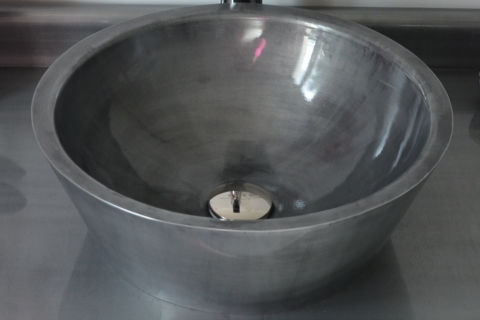 Lavabo da appoggio - MISTERZINC - in zinco / rotondo / contemporaneo