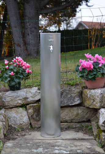Fontana da giardino - PAVOT - MISTERZINC - in zinco / contemporanea