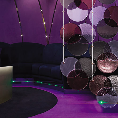 Separatore di spazi in metallo - RGB cruiser - veveglass - in vetro / contract / da interno