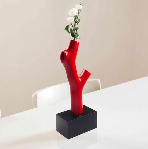 Vaso contemporaneo - KORALL - Qeeboo - in polietilene / su misura / contract