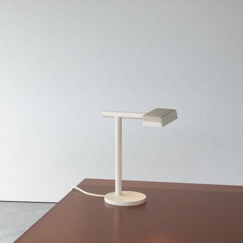Lampada da tavolo - 02 - Lambert et Fils - in alluminio lucido / in PMMA / design industriale