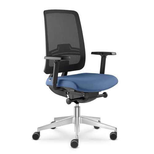 Sedia da ufficio contemporanea - SWING - LD Seating s.r.o. - da interno / in rete / con supporto in nylon