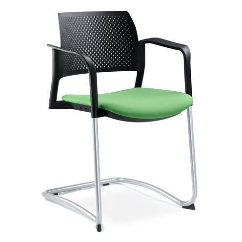 Sedia da conferenza contemporanea - DREAM + - LD Seating s.r.o. - da interno / in tessuto / in plastica