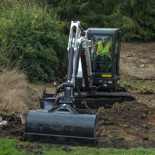 Escavatore mini - E45 - BOBCAT - cingolato / compatto / girevole