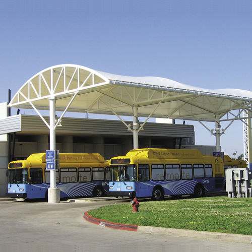 Tensostruttura ad arco - ARCH-SUPPORTED TENSILE STRUCTURE - FabriTec Structures - per tettoia d'entrata / per facciate / per tettoia di posto auto