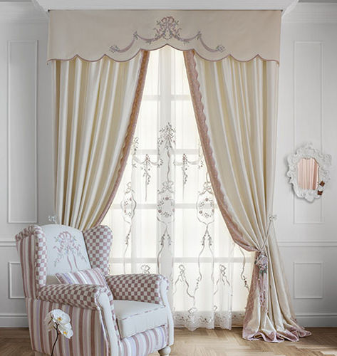 Tenda con motivi floreali - CHARLOTTE ALLOVER  - Chicca Orlando srl - in tessuto