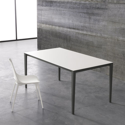 Tavolo contemporaneo - FUSION - Point srl - in alluminio / con supporto in alluminio / rettangolare