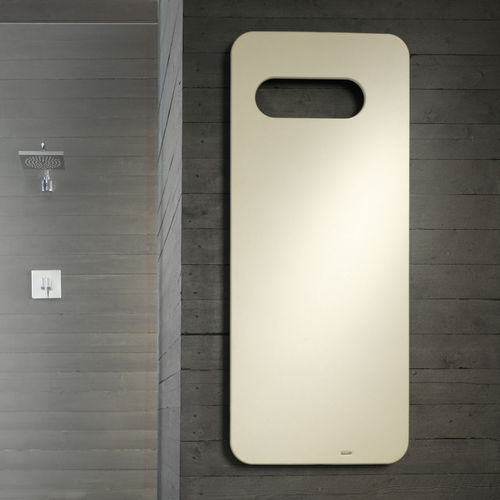Radiatore ad acqua calda - BADGE - CORDIVARI DESIGN - 751 w...1000 w / 501 w...750 w / 0...500 w