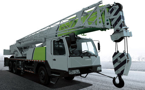 Gru con braccio impennabile - ZTC300V532 - Zoomlion International Trade Co., Ltd. - montata su camion / di sollevamento