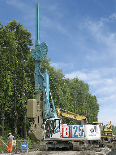 Perforatrice con motore diesel - KRC 1 - B125XP - CASAGRANDE - Foundation Division - rotativa / per cantiere di costruzione / cingolata