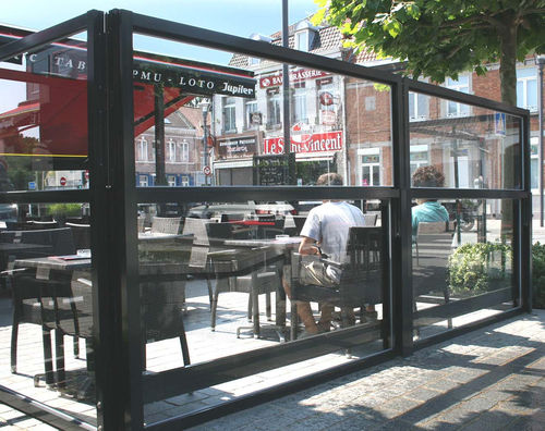 Paravento contemporaneo - Lille - Van Hoof - in vetro / in alluminio termolaccato / per ristorante
