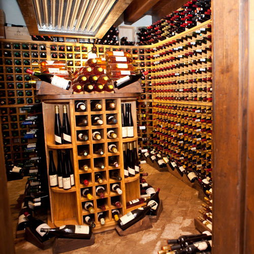 Cantinetta installazione libera -  VERONA - Pasquini Marino - in legno / su misura