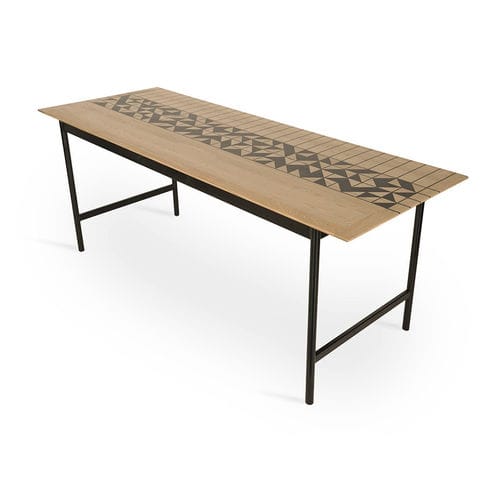 Tavolo da pranzo contemporaneo - ALTURA - ALANKARAM - in legno massiccio / con supporto in metallo / rettangolare
