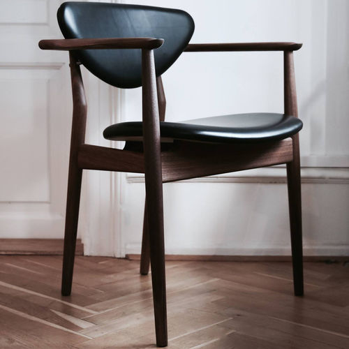 Sedia da pranzo design scandinavo - 109 - Finn Juhl - da interno / in tessuto / in pelle
