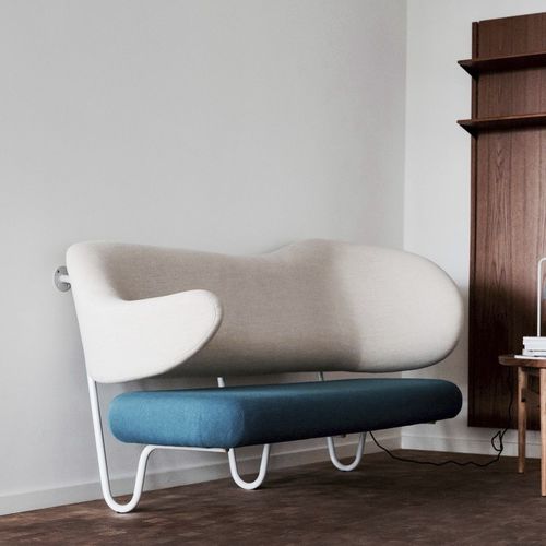 Divano design scandinavo - WALL - Finn Juhl - in tessuto / multicolore / in acciaio