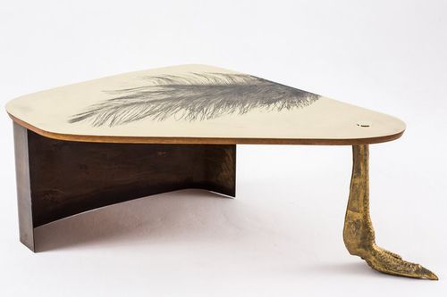 Tavolino basso design originale - OSTRICH FOOT - EGG DESIGNS - in legno / in ottone / per uso residenziale