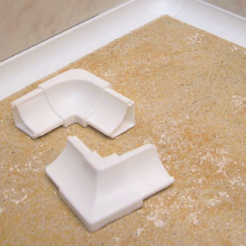 Profilo di finitura in PVC - EUROCOVE 210 - Euroshrink - per piastrelle / per angolo interno