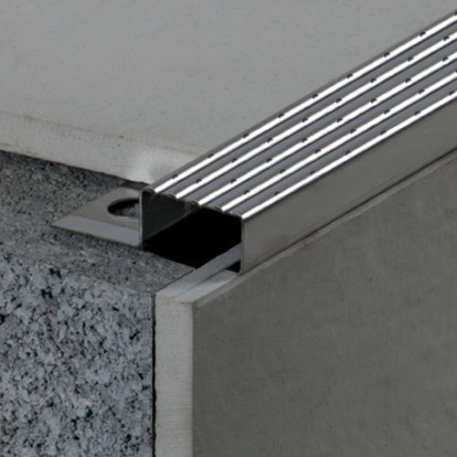 Profilo di finitura in acciaio inossidabile - EUROSTEP 248S  - Euroshrink - per angolo esterno / bordo per gradino