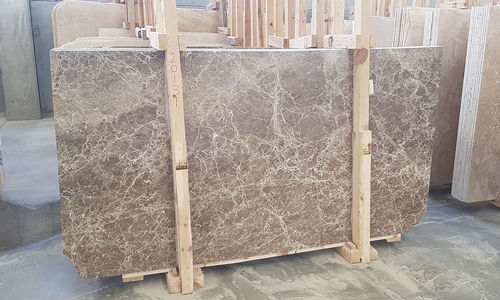 Lastra in pietra in marmo - EMPERADOR DARK : 74 - Ionic Stone - per pavimento / a muro / levigata
