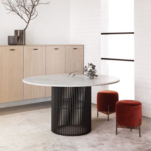 Sgabello contemporaneo - LEGS 11 - Studio 19 - in tessuto / rotondo