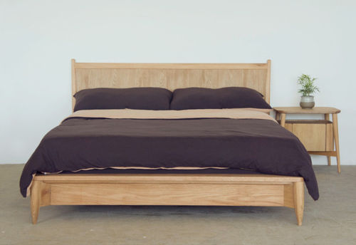Letto matrimoniale - HOLD - Ziinlife - contemporaneo / con testiera / con base contenitore
