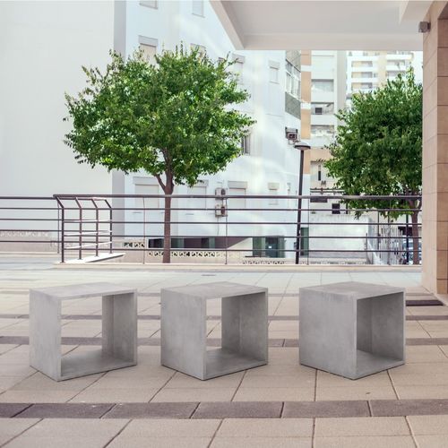 Sgabello contemporaneo - REGULAR - Modern Line - in calcestruzzo / in raso / contract
