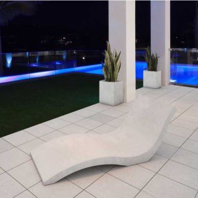 Lettino prendisole contemporaneo - HARMONY - Modern Line - in calcestruzzo / da giardino